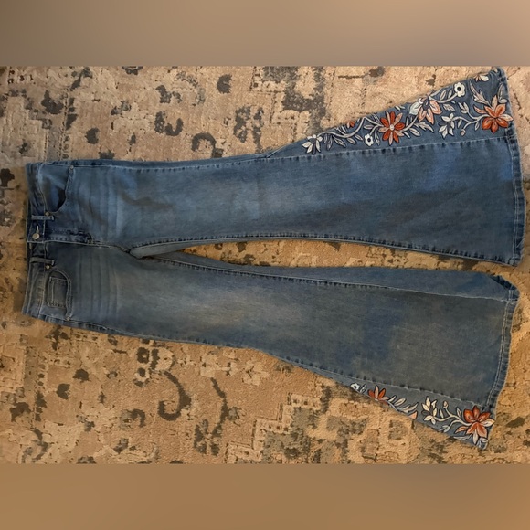 Altar’d State Laney Embroidered Blue Flare Jeans - Picture 4 of 5